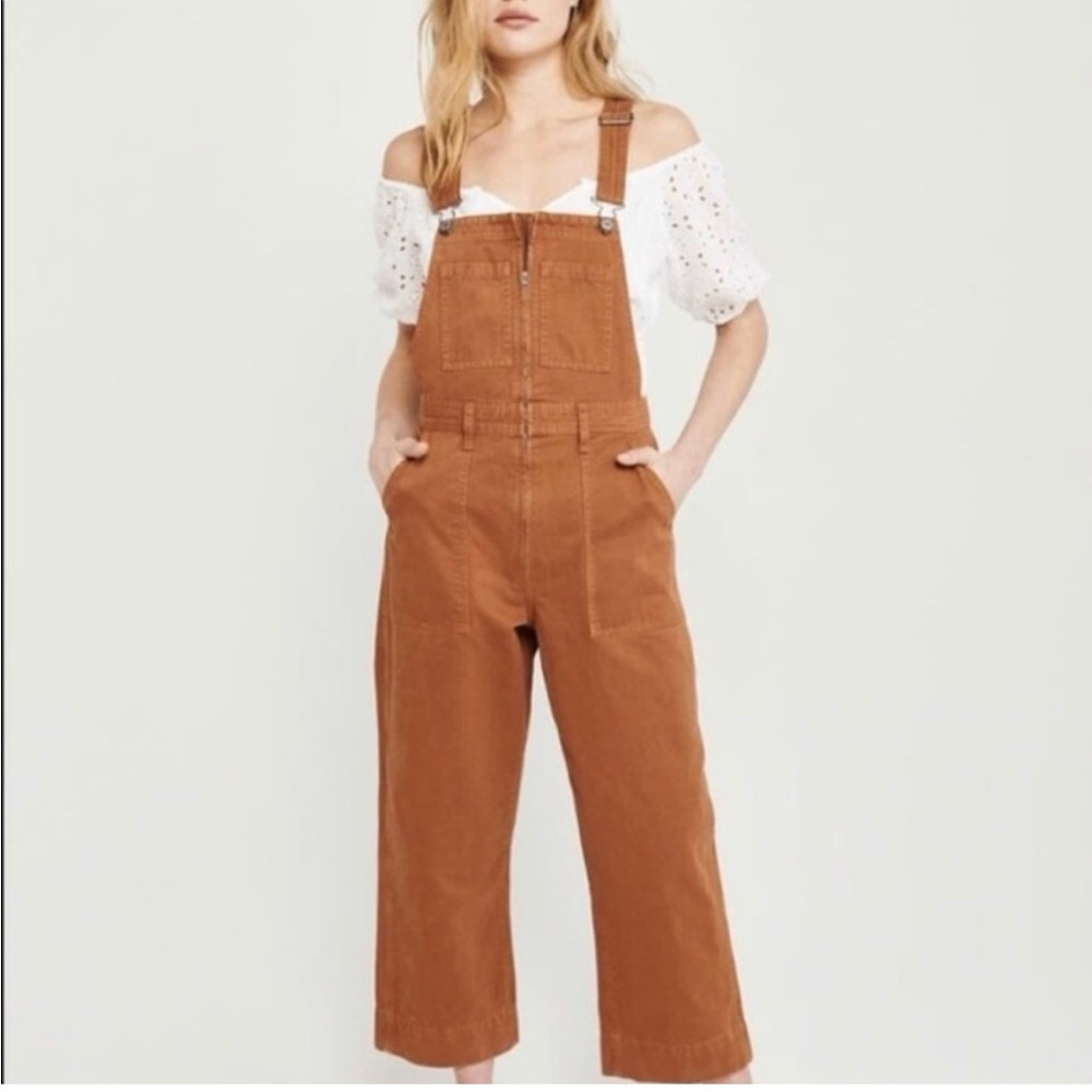 Abercrombie & Fitch rust colored bib overalls XL